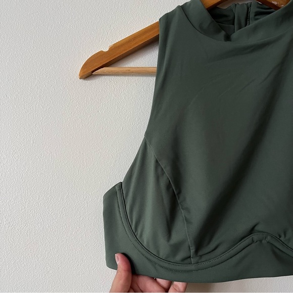 Athleta Maldives Sport Longline Bikini Top - Picture 8 of 12